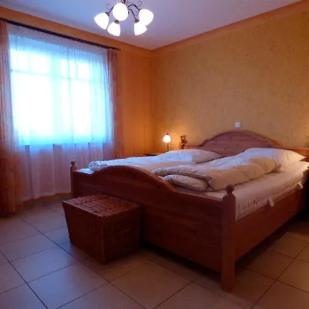 Ferienwohnung Starker Friese, 96 Qm - 15148 Lägenhet Landkirchen